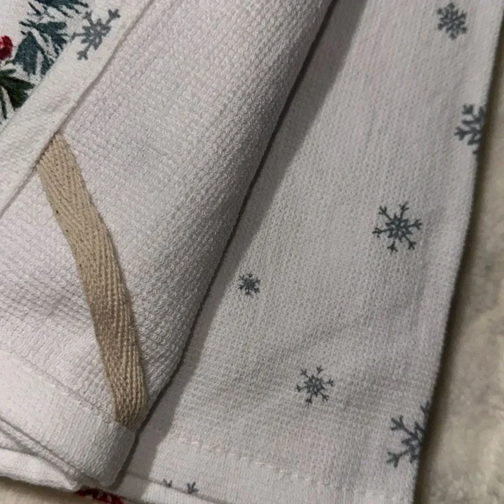 RACHEL ZOE Set of 3 Cotton White Red Green Christmas Gingerbread Kitchen Towels